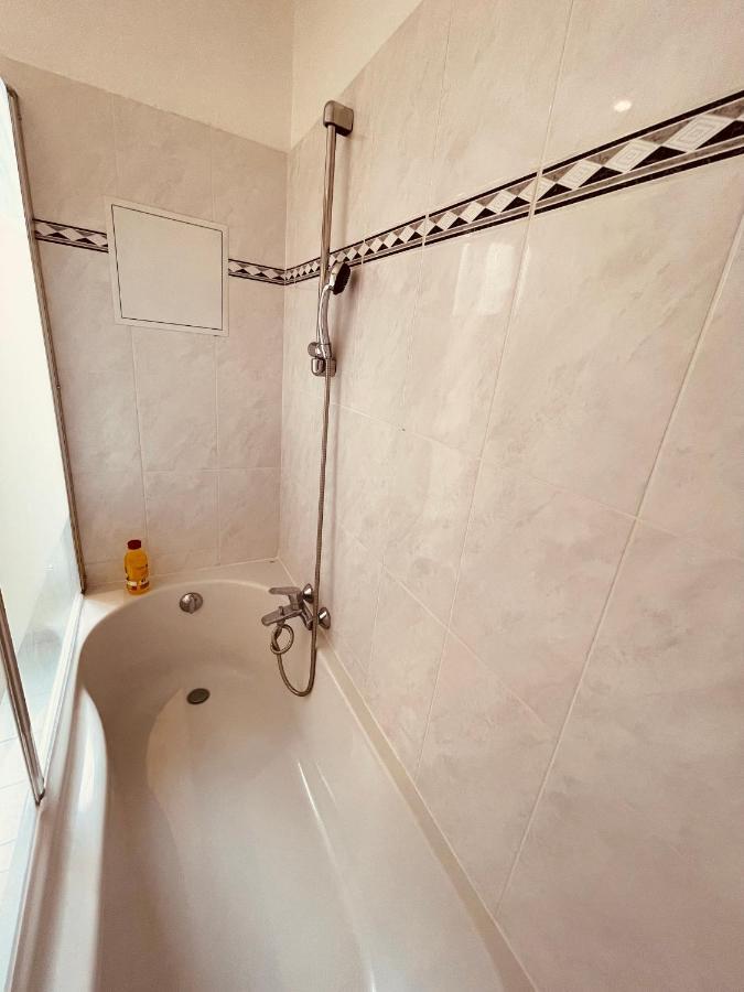 Nice Renting - Paganini - Spacious Apartment - 2 Bedrooms - King Bed - Bathtub - Heart Of Nice Exterior photo